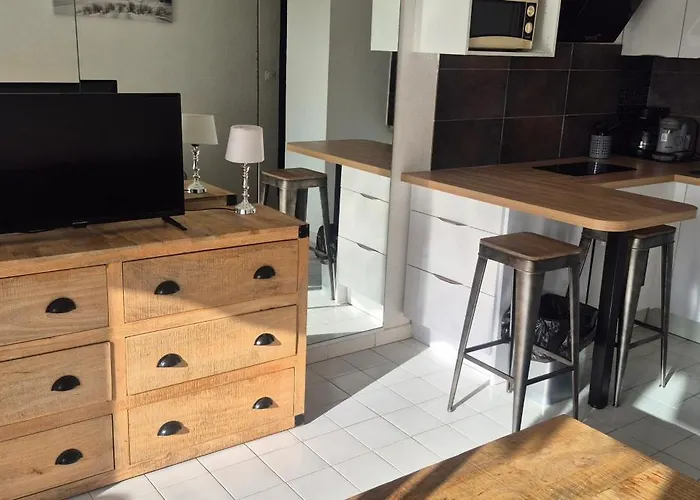 Amouvera C14, T2 Vue Mer, Piscine, Clim, Parking