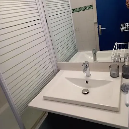 Appartement Amouvera C14, T2 Vue Mer, Piscine, Clim, Parking