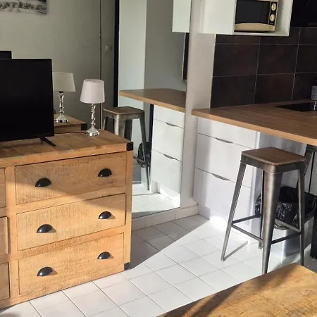 Amouvera C14, T2 Vue Mer, Piscine, Clim, Parking