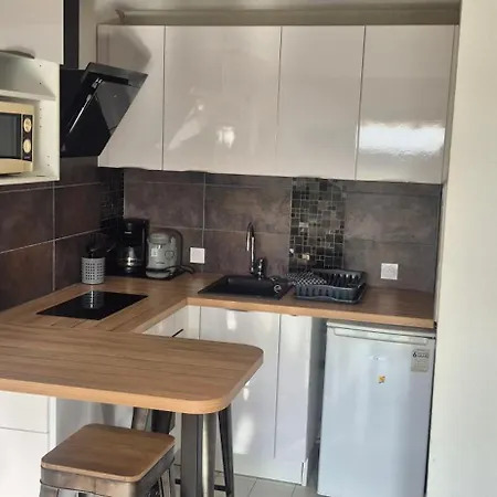 Amouvera C14, T2 Vue Mer, Piscine, Clim, Parking Appartement