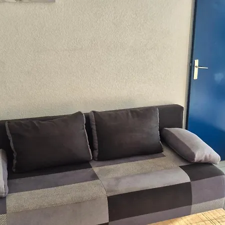 Amouvera C14, T2 Vue Mer, Piscine, Clim, Parking אגדה