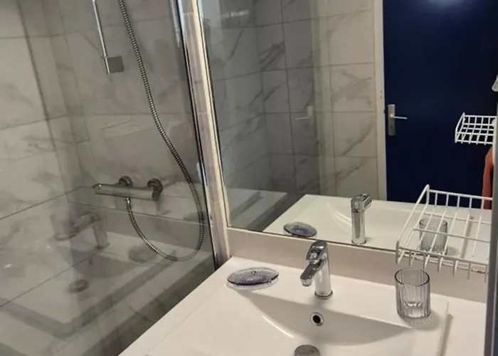 Amouvera C14, T2 Vue Mer, Piscine, Clim, Parking Апартаменти